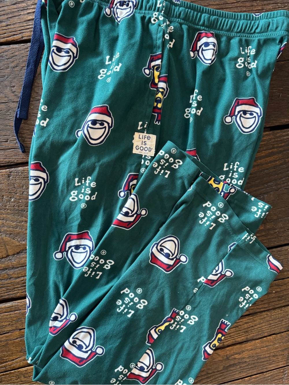Life is Good Men’s Green Santa & Dog Smile Christmas Holiday Pajama Pants Large